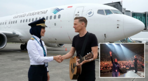 Pilot wanita Garuda Indonesia berbagi cerita menerbangkan Bryan Adams dan mendapat undangan konser