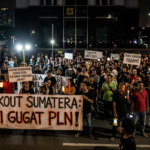 Blackout Sumatera memicu gugatan warga ke PLN akibat pemadaman listrik massal