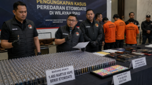 Bareskrim tangkap kurir narkoba di Riau dan sita 1.400 vape etomidate